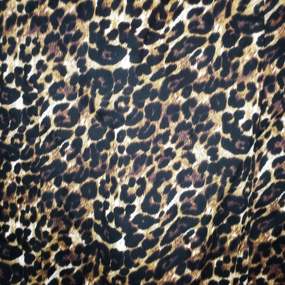 NWT Forever 21 Leopard Print Mini Dress Medium - Picture 3 of 6